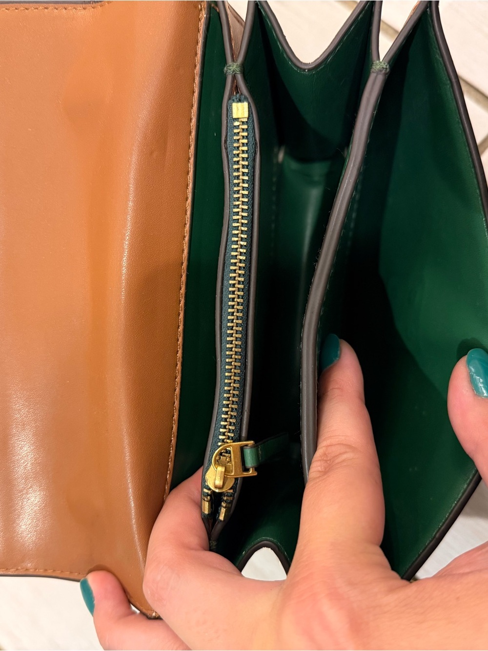 Tory Burch Eleanor Crossbody/Shoulder Bag - Picture 6 of 7